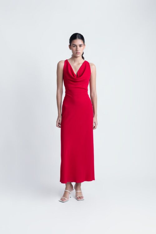Vestido rojo aplique espalda
