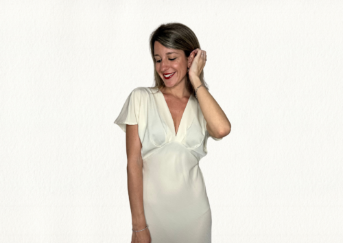 Vestido V blanco roto