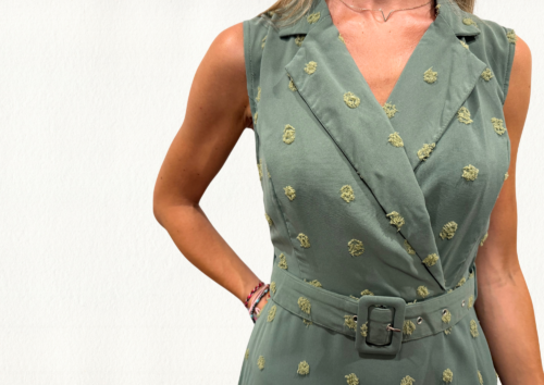 Vestido verde topos